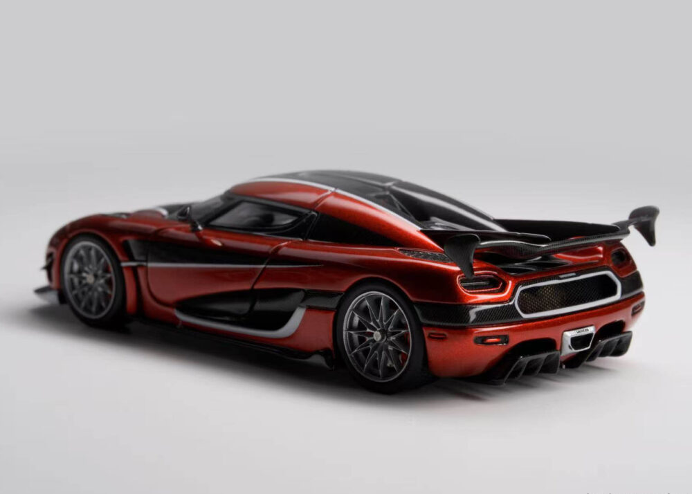 Koenigsegg Sports Car Model - Exquisite Craftsmanship, High - Fidelity Replica - Image 5