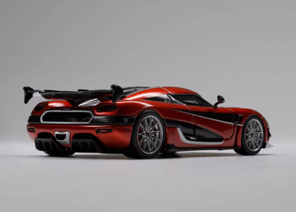 Koenigsegg Sports Car Model - Exquisite Craftsmanship, High - Fidelity Replica - Image 7